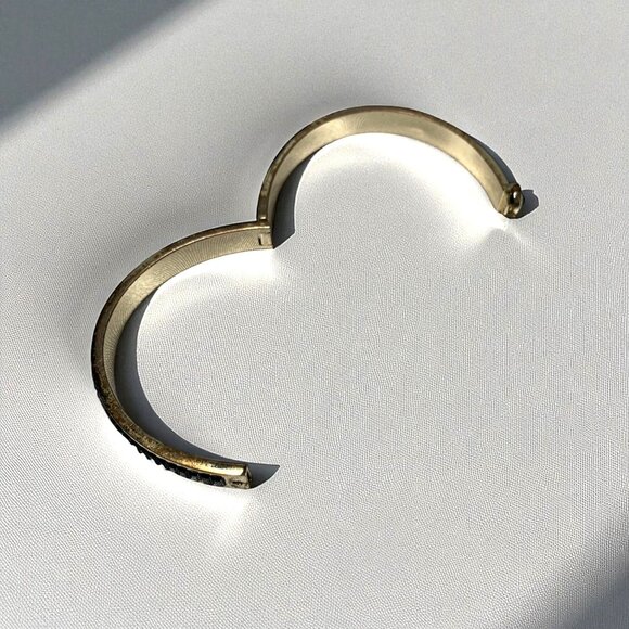 Henri Bendel Gold-Tone Hinged Bangle Black Enamel & Center Stone Accent - Picture 4 of 5